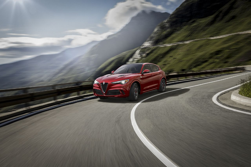 Alfa Romeo Stelvio prezzo e uscita tutto quello che c è da sapere