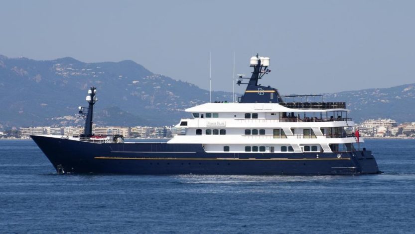 lo yacht di briatore