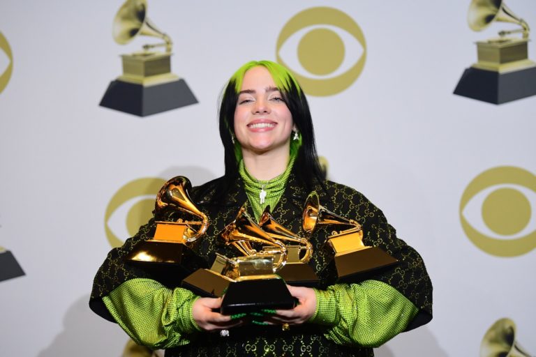 Billie Eilish ai Grammy Awards 2021 edizione con tanti trionfi al